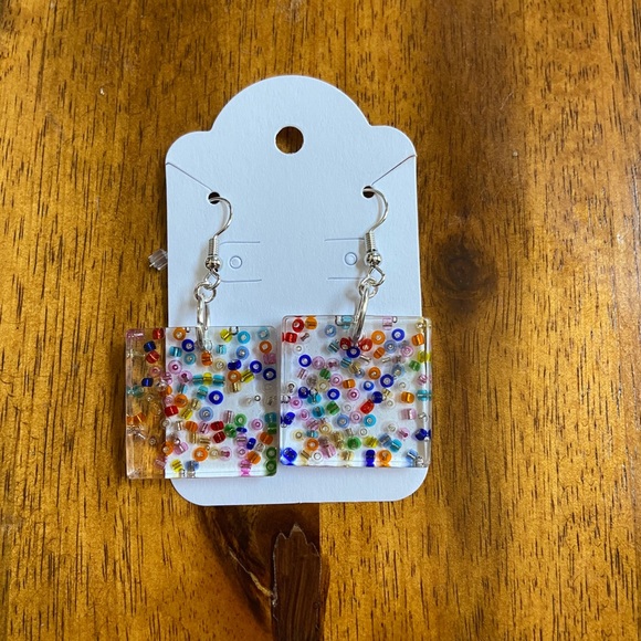 Handmade Resin Earrings - Picture 4 of 6